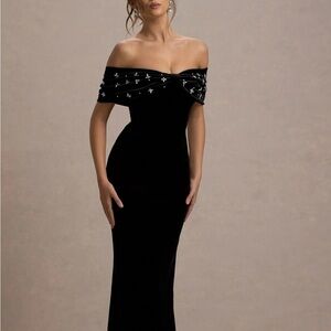 Chic Black Strapless Evening Gown
